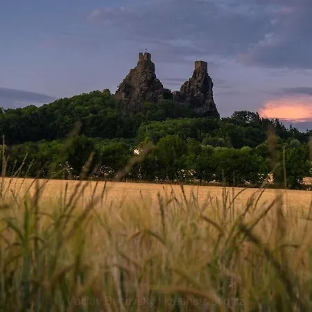 Nyaraló In The Trosenka